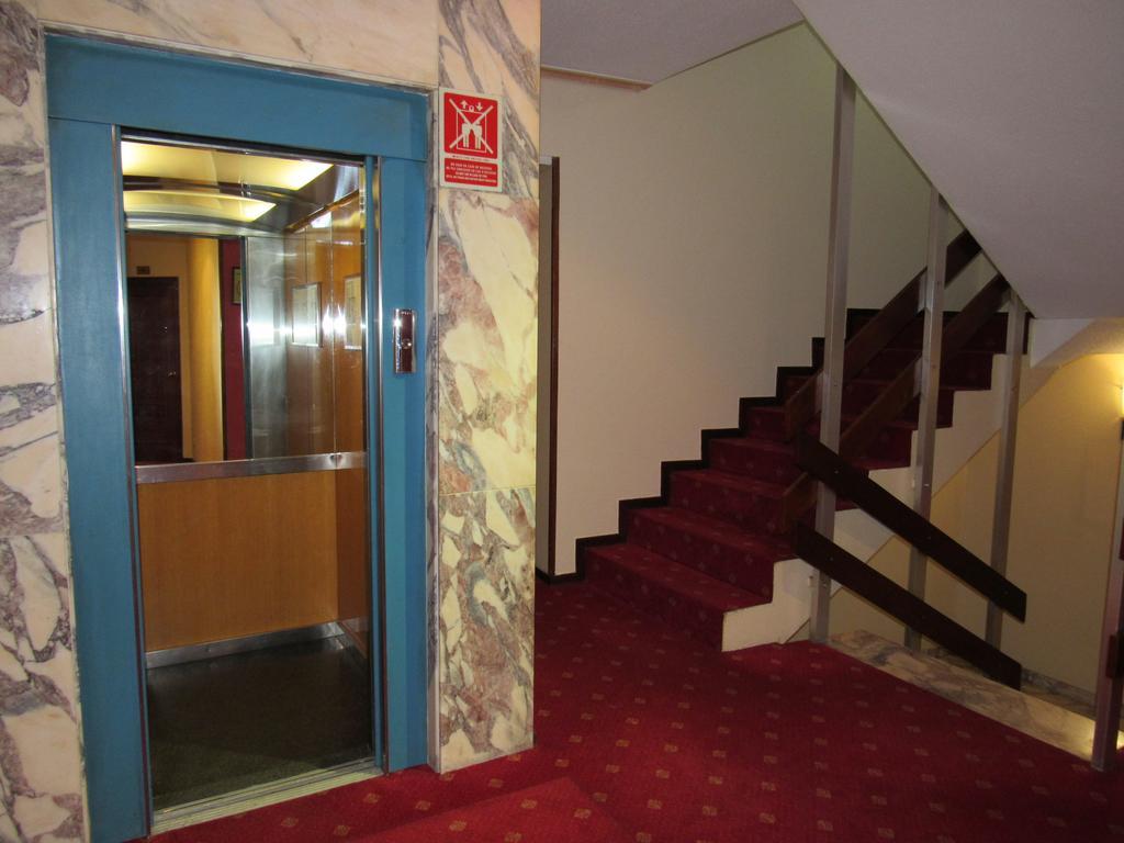 Virgen Del Camino Hotel